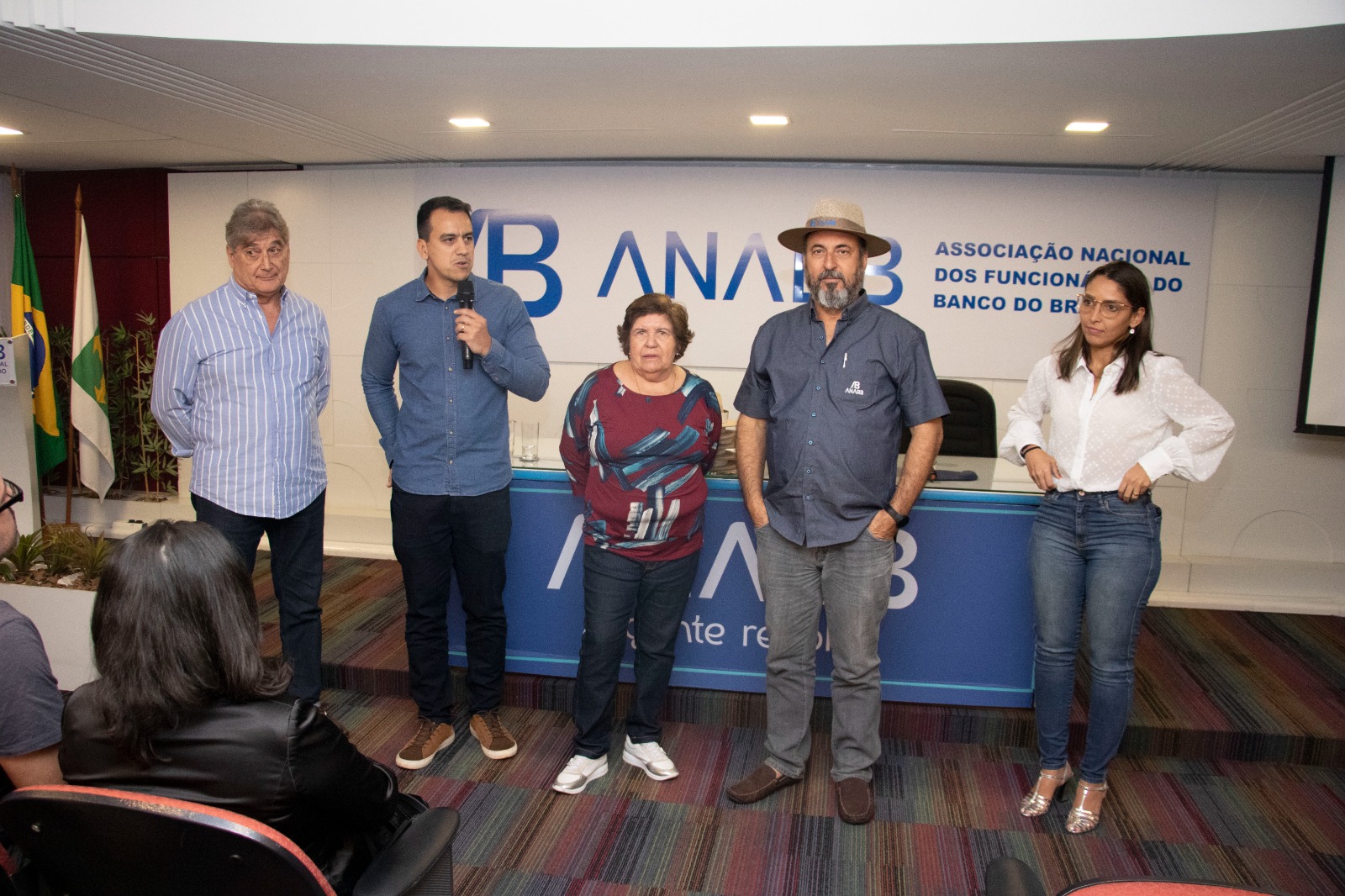 Rede Clipping: ANABB CONVERSA COM MAIS DE 200 GERENTES DO BB EM BRASÍLIA